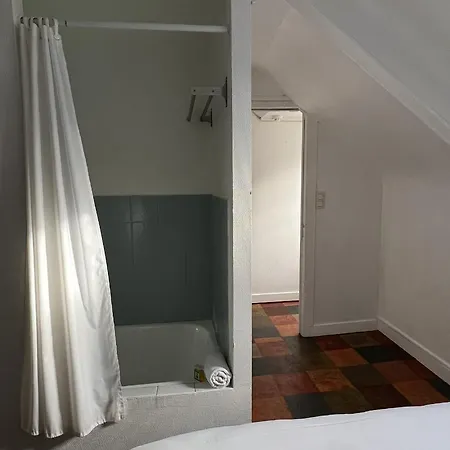 Avel Hotel *